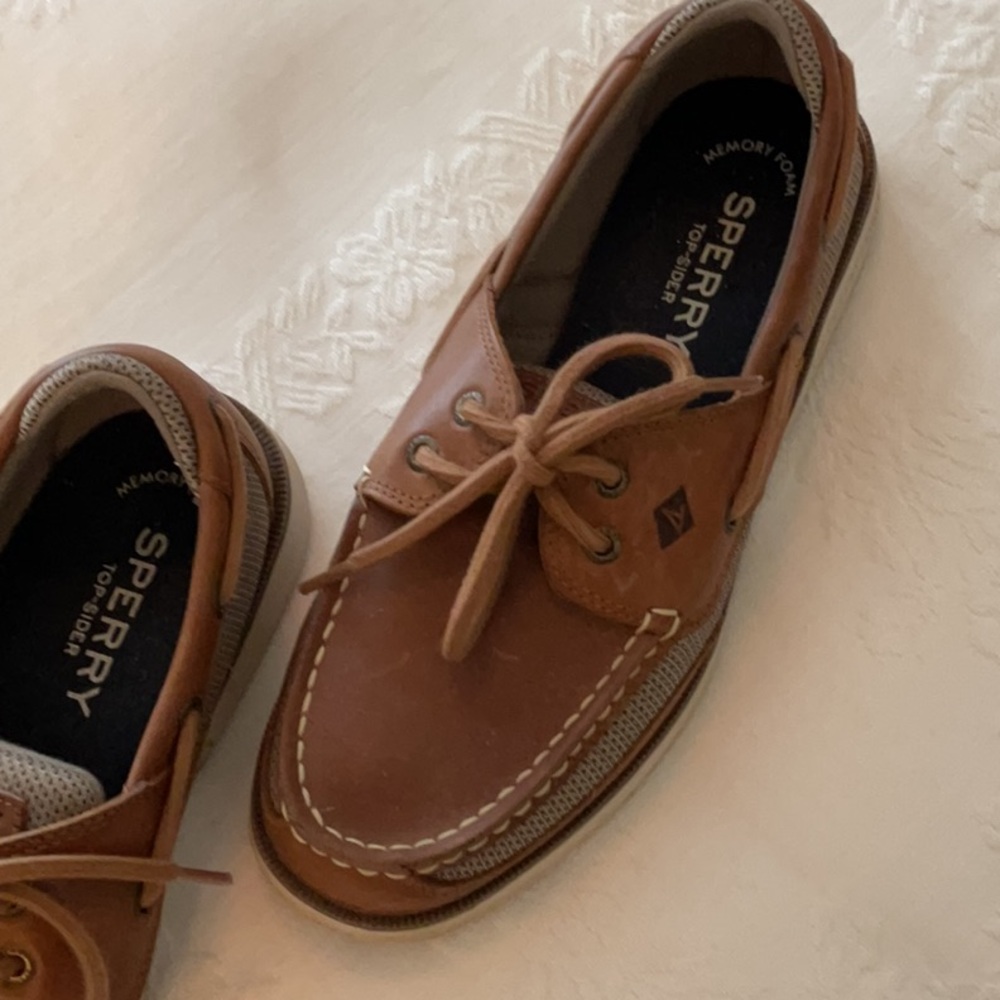 Sperry Tan Boat Shoes Leather Slip-On Moccasin - Picture 4 of 4
